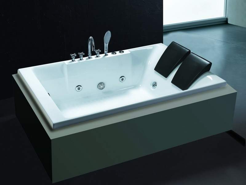 Гидромассажная ванна на двоих SR5C011 (рис.2) Гидромассажная ванна на двоих SR5C011 (рис.2)